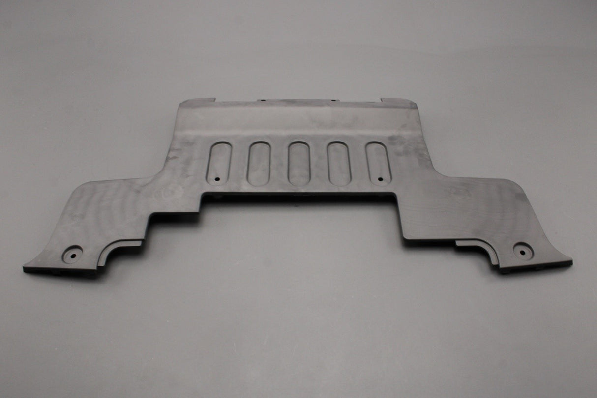 Range Rover L405 2013-22 rear bumper tow bar undertray LR090834