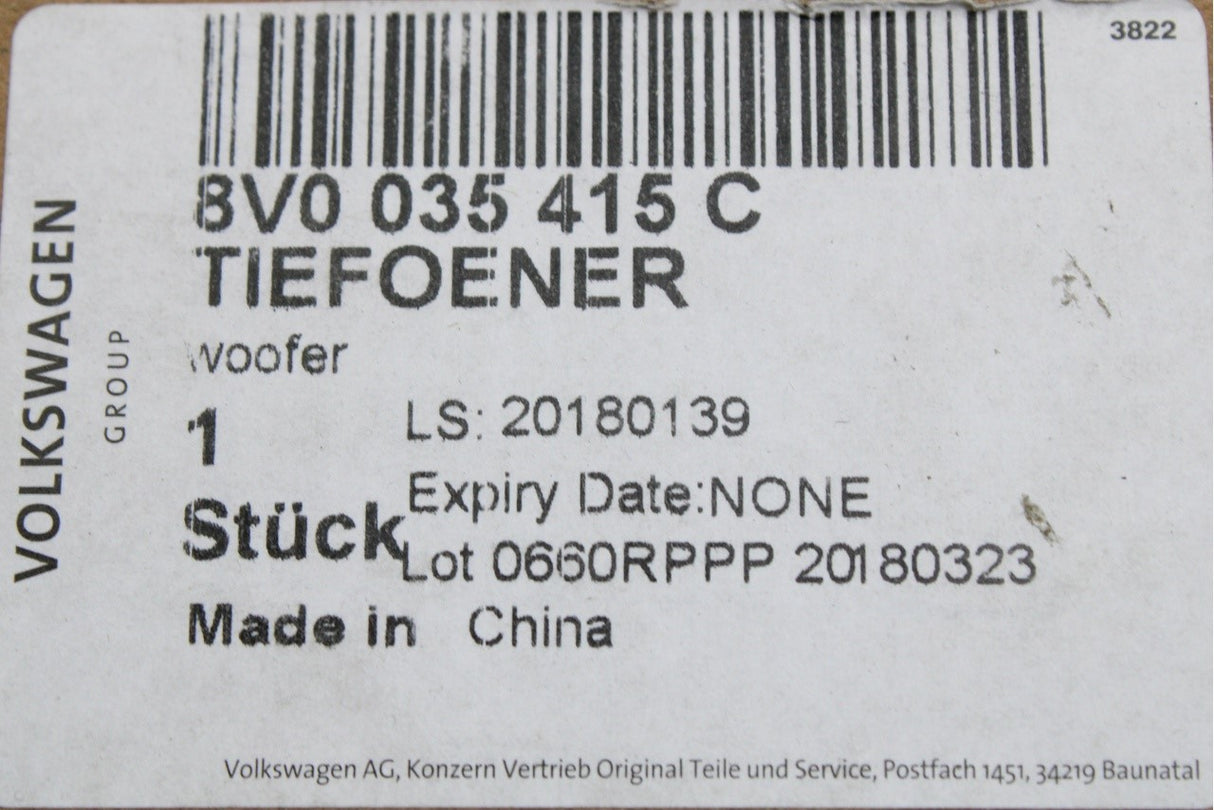 Audi A3 S3 RS3 2013-20 Q2 2017-on front door bass loudspeaker 8V0035415C