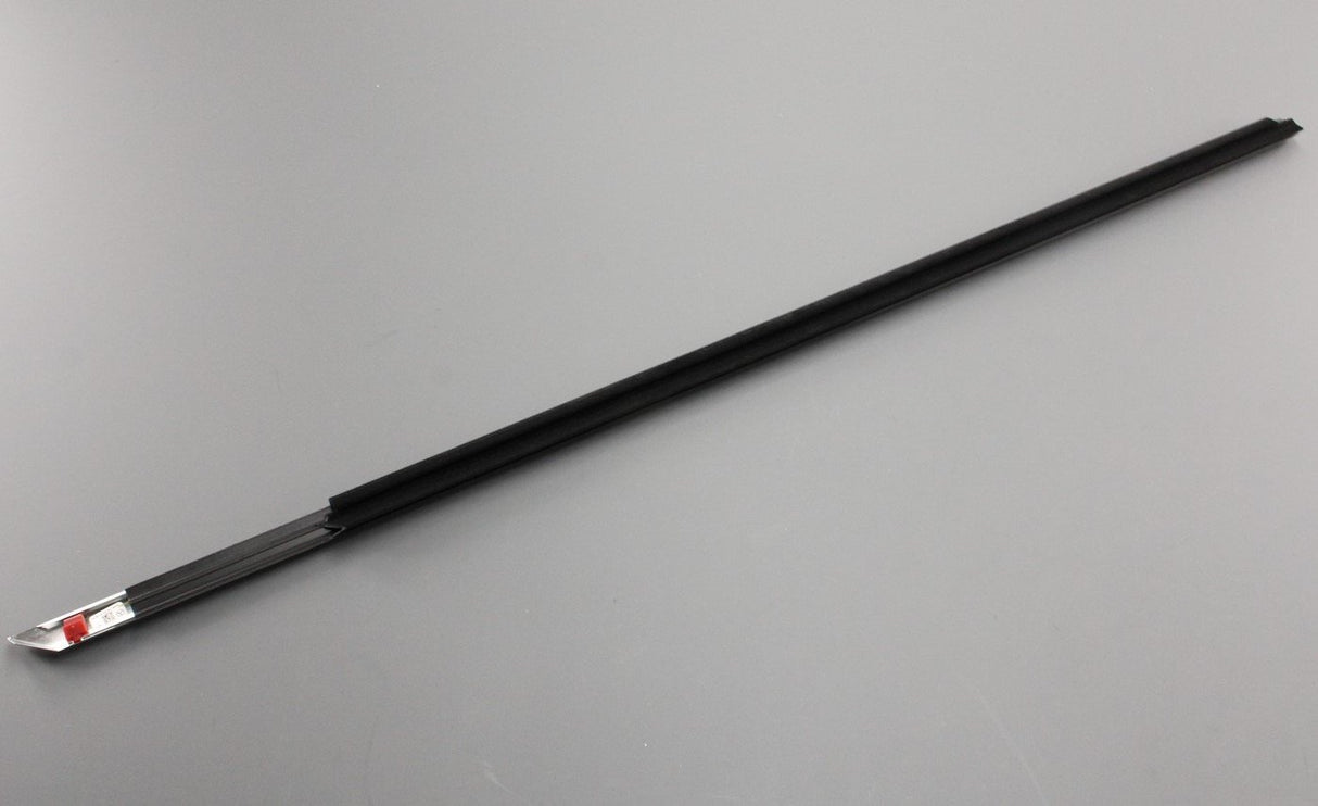 Mercedes-Benz E-Class lower door window seal (silver) A2387202307 2B12
