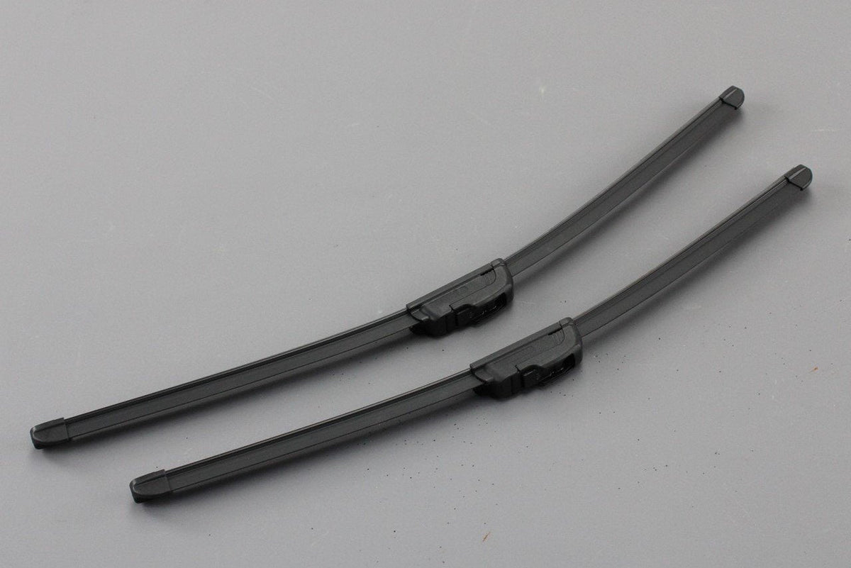VW Golf MK4 Bora Lupo Retro fit aero wiper blades RHD (set) 1J2998002, view 1