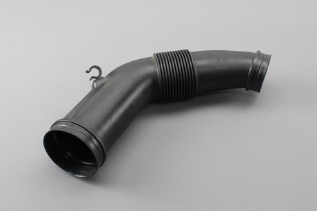 VW Touareg 7P 2011-2012 3.0 V6 TDI air intake pipe (CASA CASD) 7P0129627