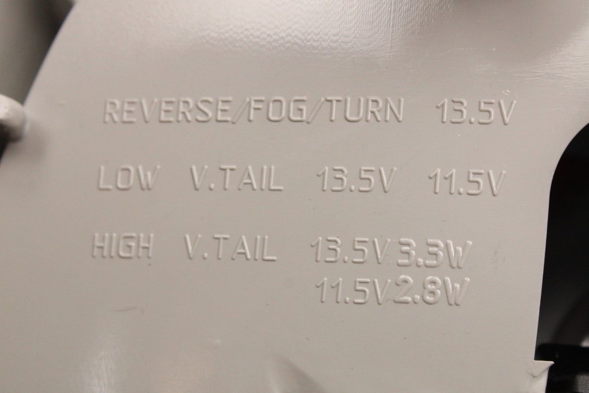 MINI Clubman F54 2014-19 rear tail light (right) 63217475584