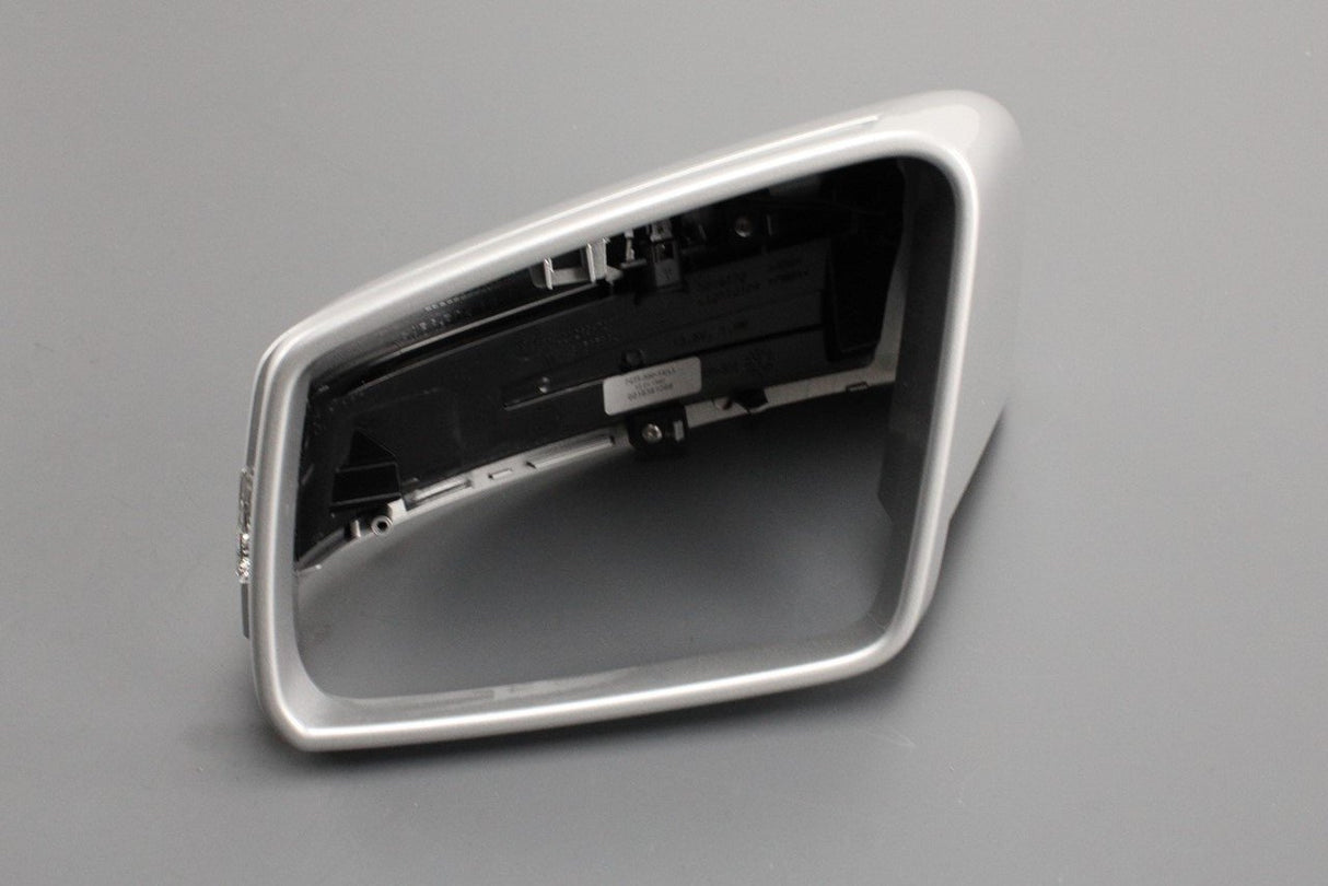 Mercedes-Benz wing mirror cap & indicator (left) A2468110100 9761