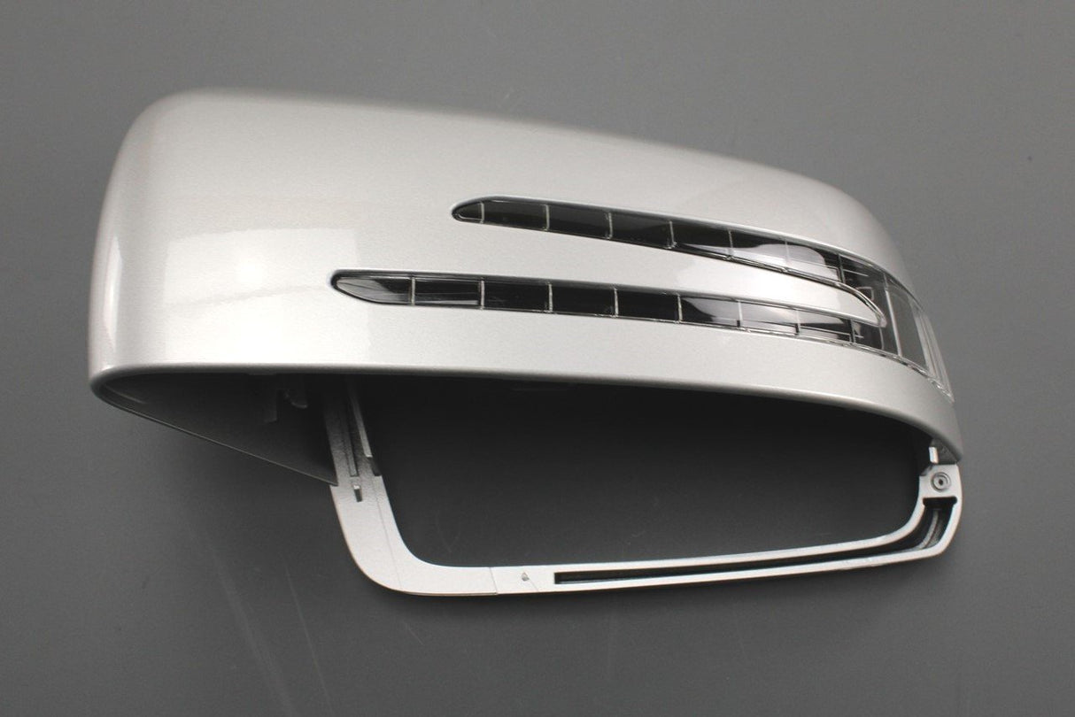 Mercedes-Benz wing mirror cap & indicator (left) A2468110100 9761