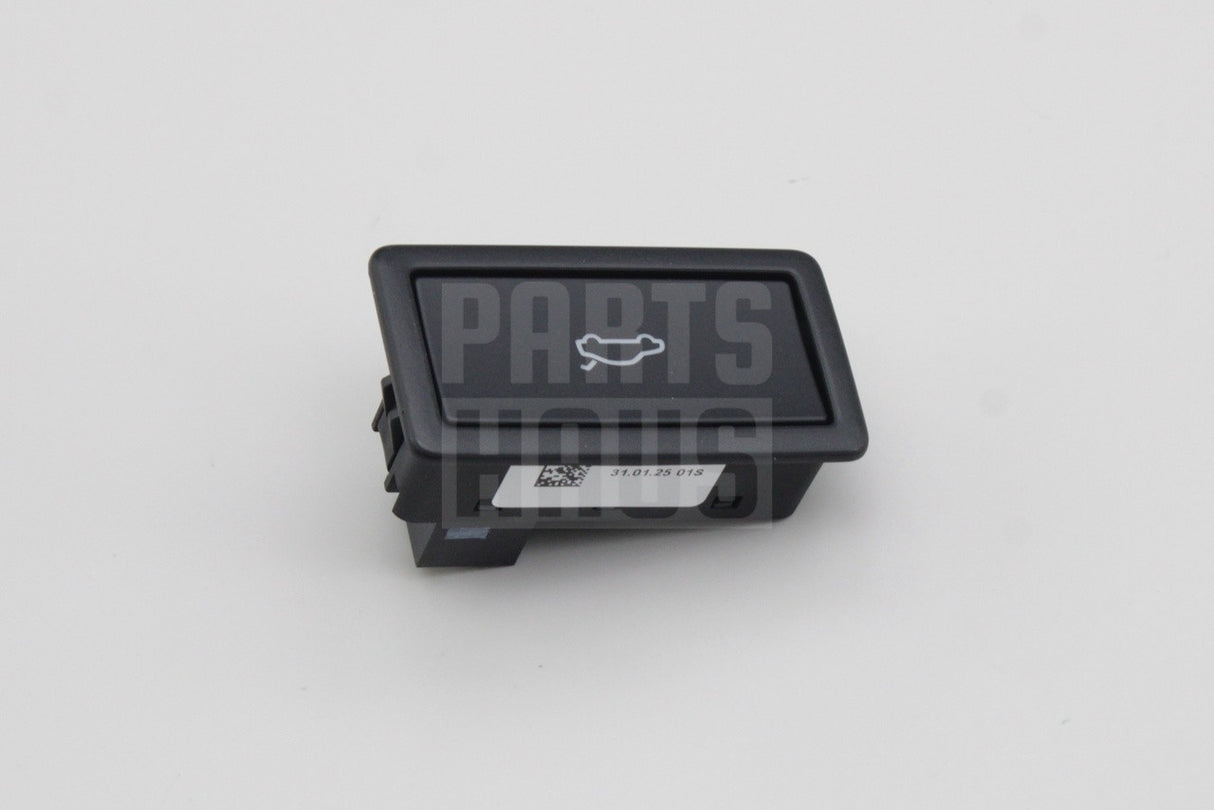 VW Golf MK8 Skoda SEAT CUPRA boot lid tailgate push button 571959831 WHS