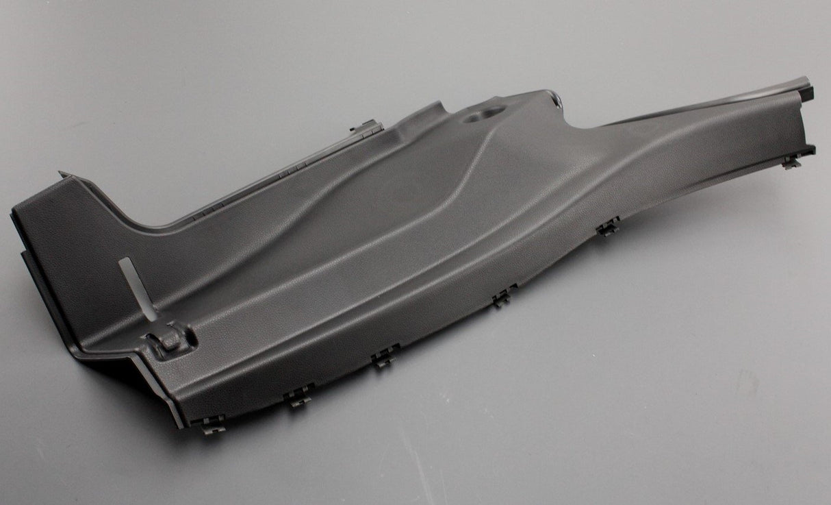 Mercedes-Benz CLA side panel trim A1176901225 9H68