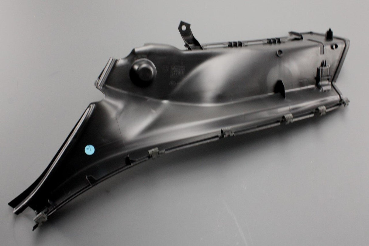 Mercedes-Benz CLA side panel trim A1176901225 9H68