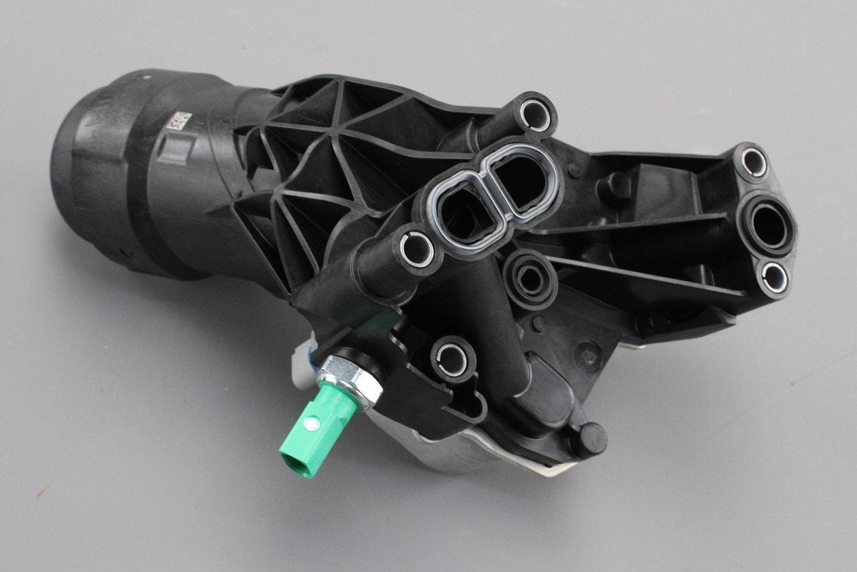 Audi A6 15-18 Q5 13-17 Oil filter housing 2.0 TDI CNHA 03N115389R