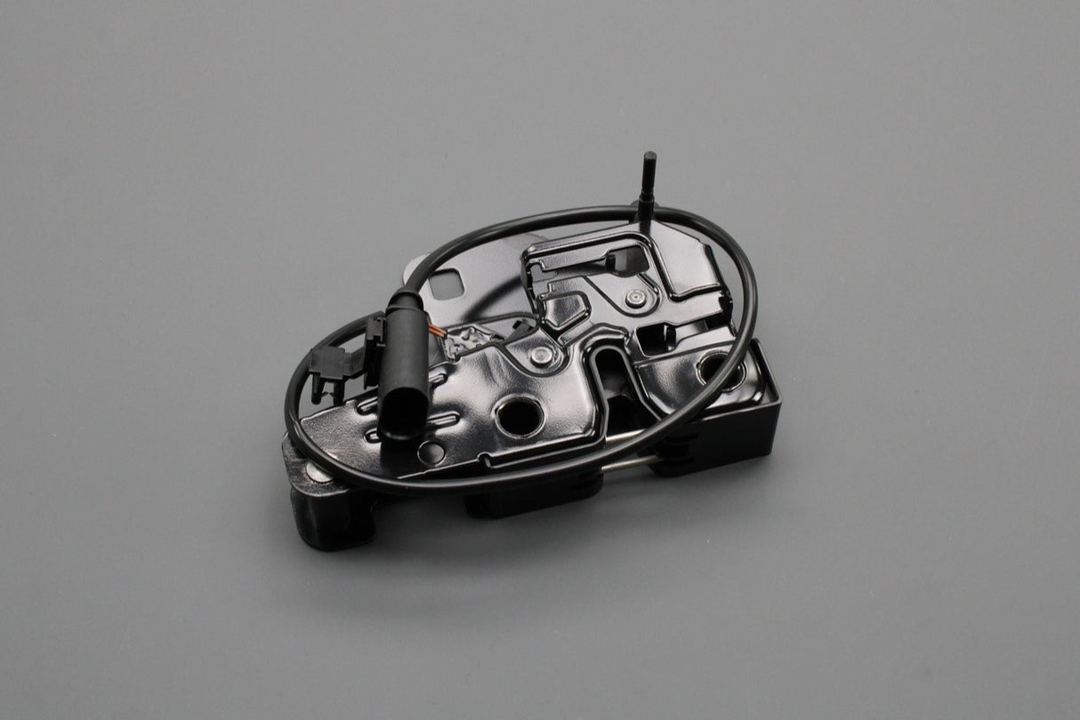 Audi R8 2016-2024 front bonnet latch 4S0823509