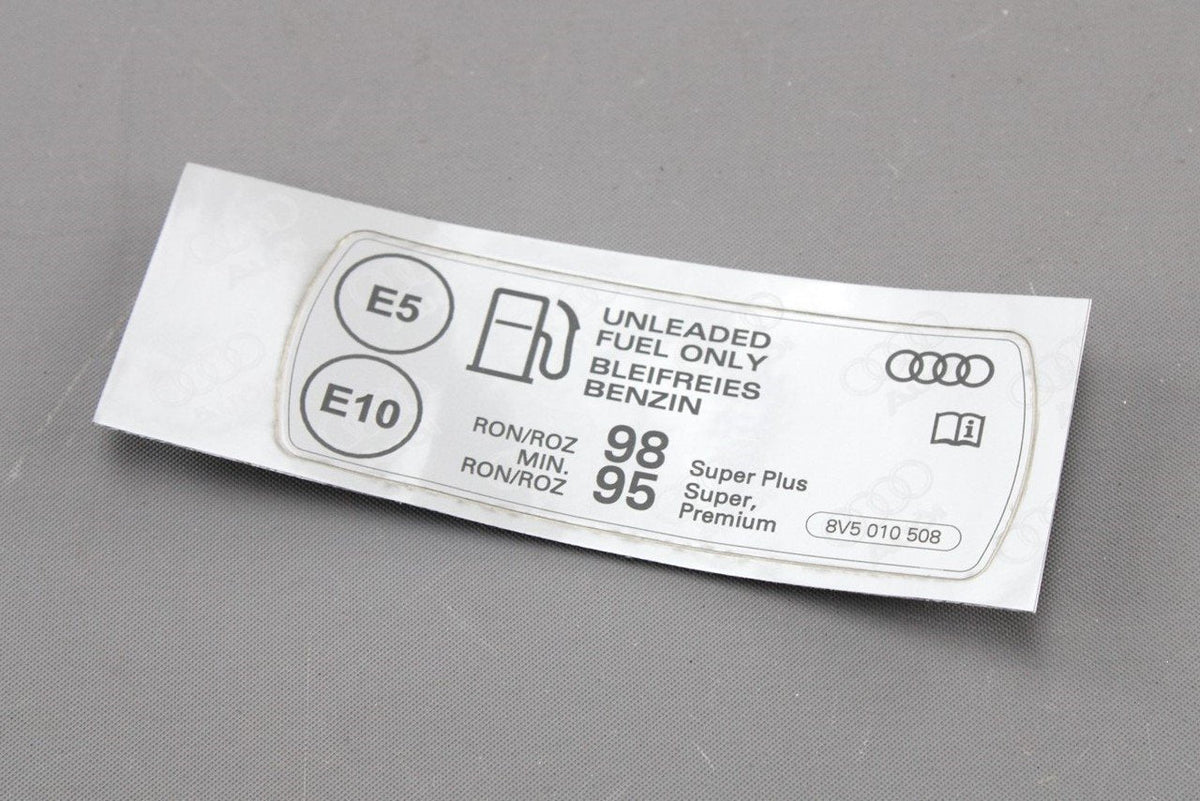Audi A3 TT RSQ3 TTRS fuel filler tank petrol warning sticker 8V5010508, view 1