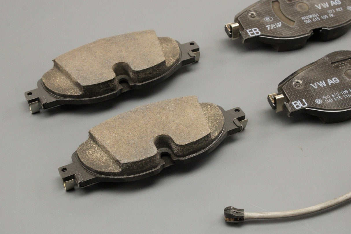 VW T-Roc 2018-on brake pads (front) 5Q0698151AP
