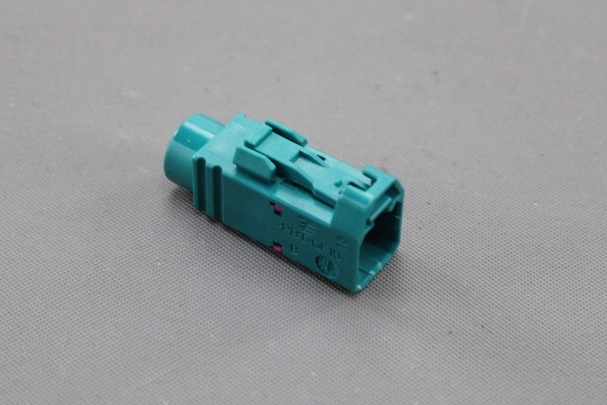 VW Audi Skoda aerial wire female connector removable housing 6Q0035576K