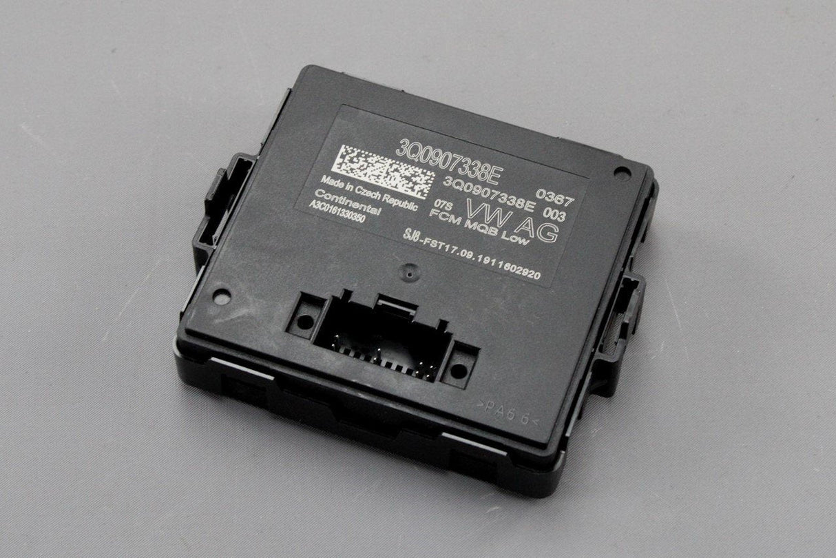 VW Audi Skoda SEAT Headlight range & cornering control unit 3Q0907338E
