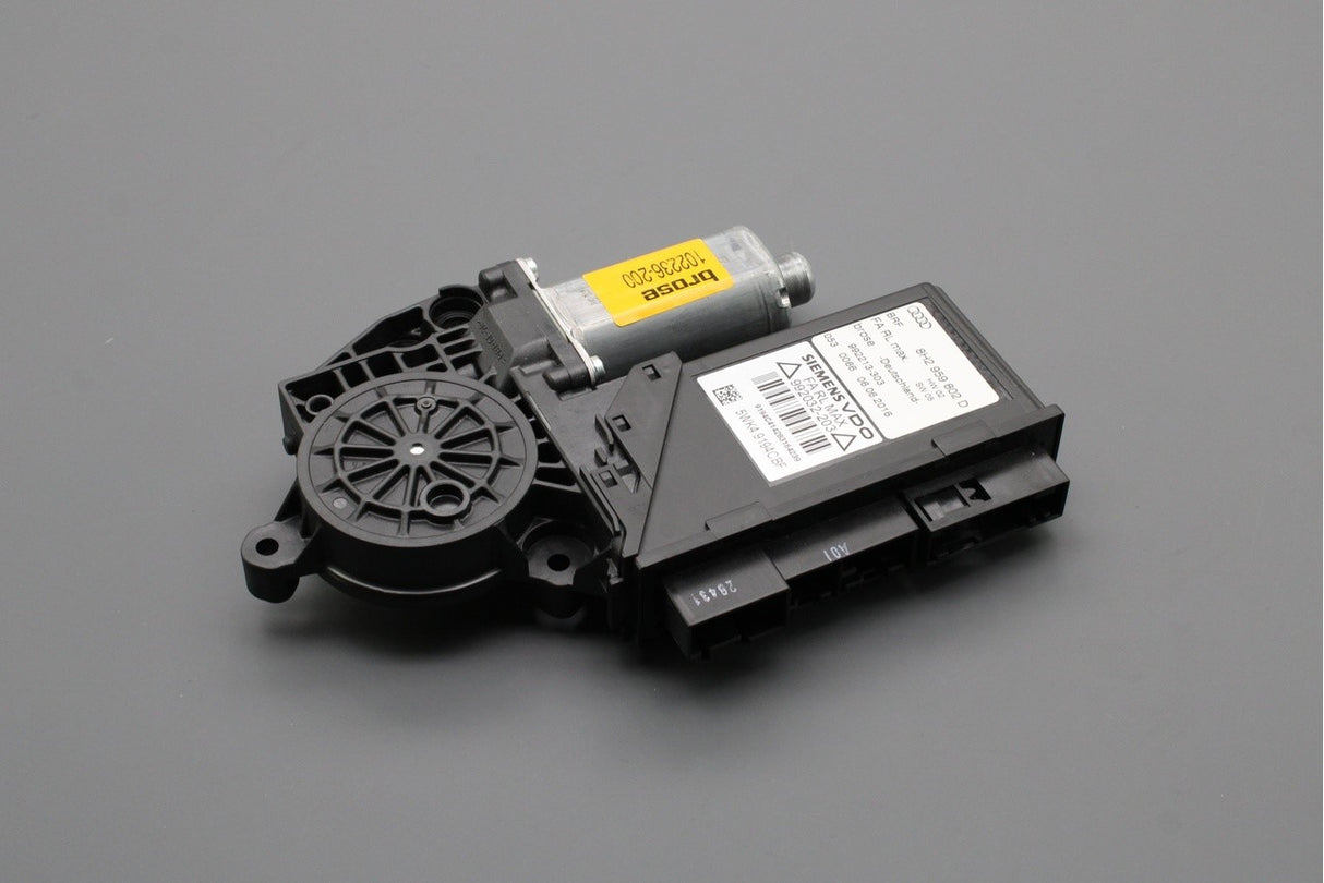 Audi A4 S4 RS4 Cabriolet 03-09 RHD front window motor (right) 8H2959802D