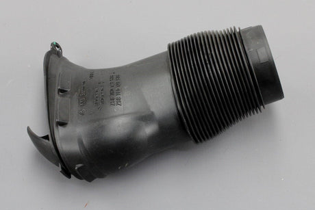 VW Transporter T5 T5.1 T6 1.9 2.0 2.5L TDi air intake pipe 7H0129578B