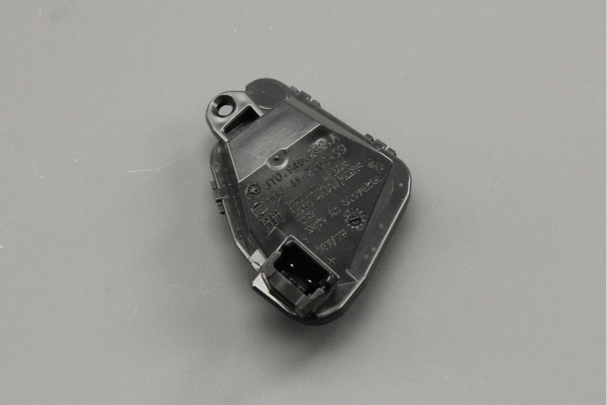 VW T-Roc Skoda Kodiaq wing mirror puddle entry light (right) 3T0945292A