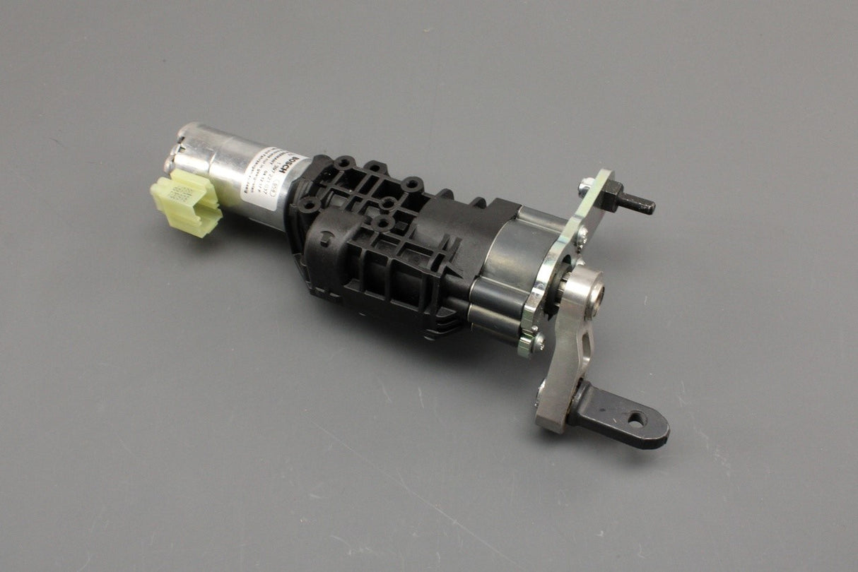 Audi A6 S6 RS6 2013-18 Avant boot lid drive unit (right) 4G9827852E