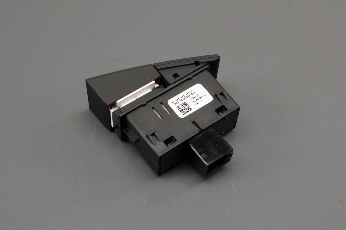 Skoda Octavia 2014-21 hazard light switch unit 5E0953507E WDI