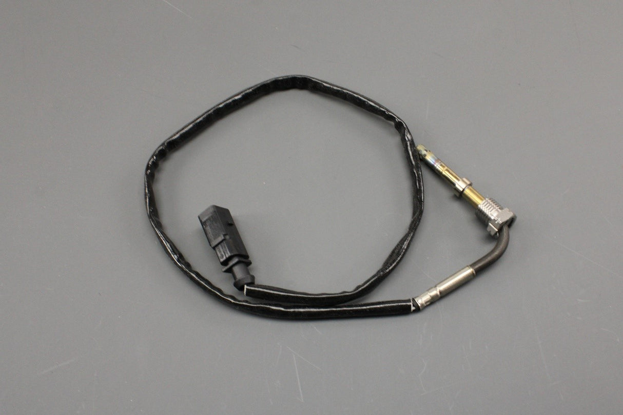 VW Touareg Audi A6 A7 Q5 Q7 exhaust temp sensor (3.0 TDI) 059906088DS