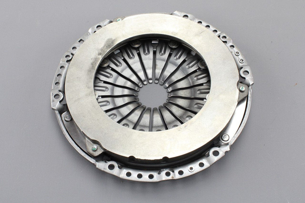 VW Audi Skoda SEAT 6-speed clutch pressure plate SACHS 220mm 04E141026B