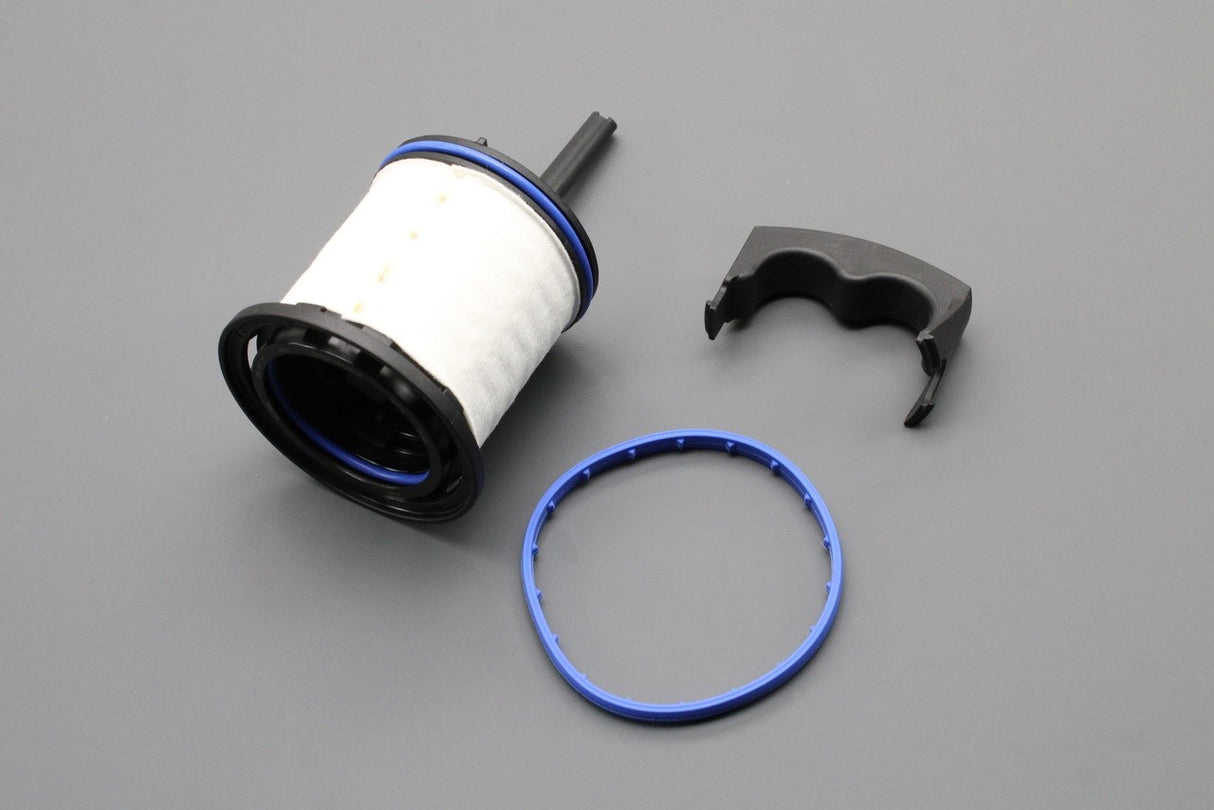 Audi A4 A5 A6 A7 A8 Q5 2.0 3.0 TDI fuel filter element 8W0127434