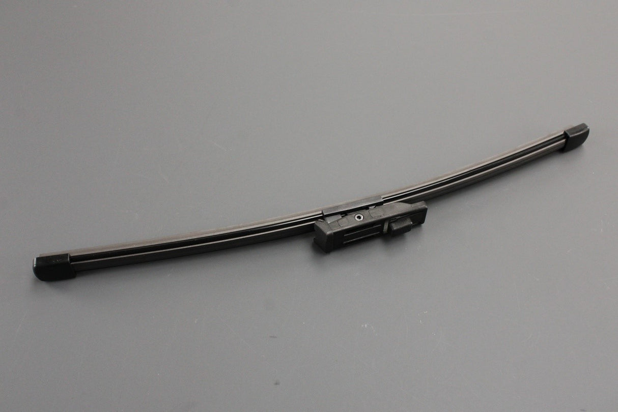 Skoda Enyaq 2021-on rear wiper blade 5LG955425