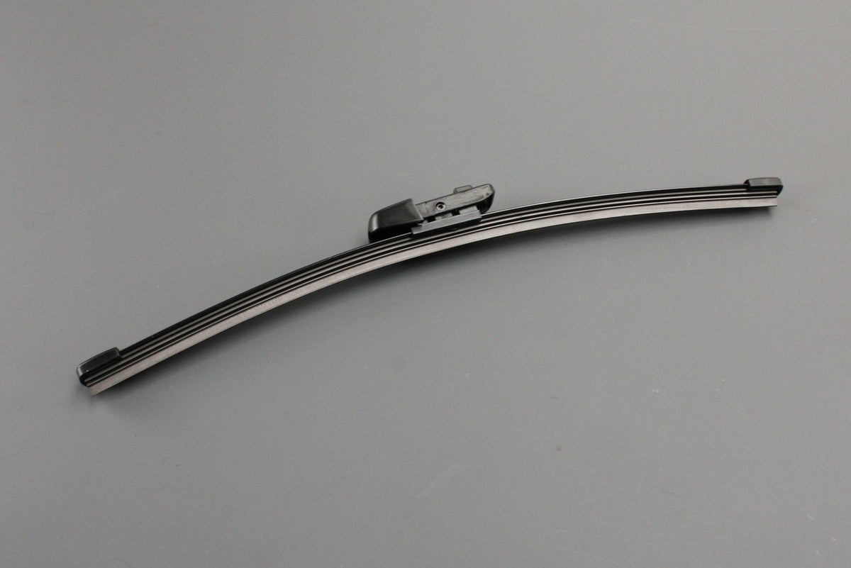 VW Golf SV 2014-on rear window wiper blade 510955427A, view 1