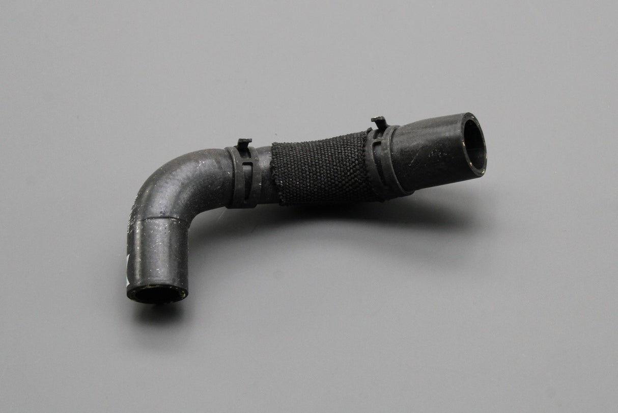 Audi A4 10-on A5 12-on A6 Q5 2.0 TDI EGR cooler coolant hose 04L122157BE