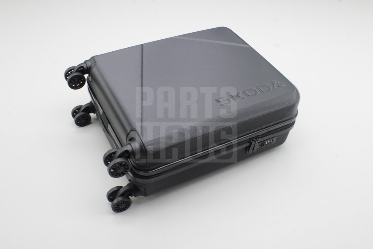 Skoda cabin luggage suitcase in black 6U0087301