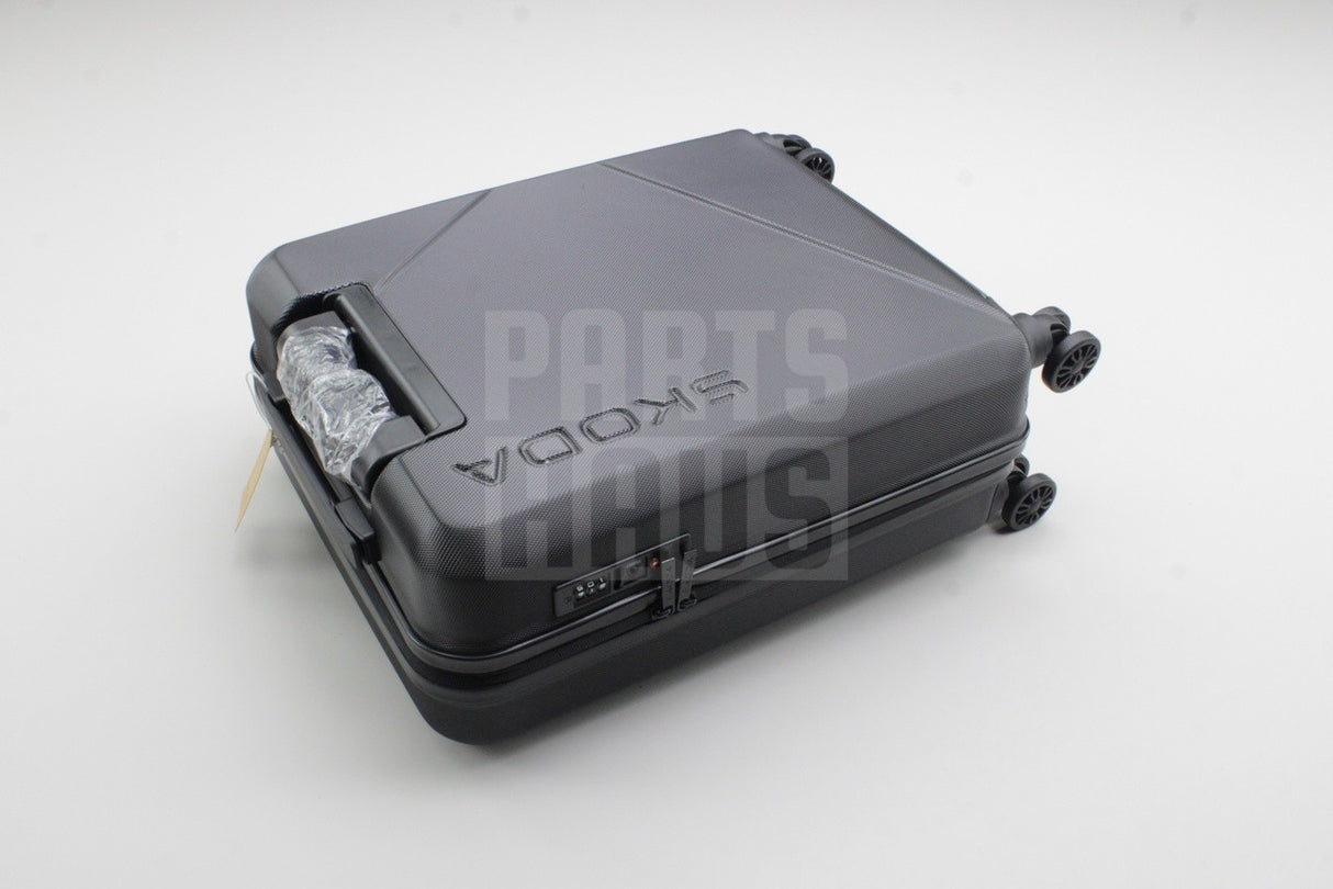 Skoda cabin luggage suitcase in black 6U0087301