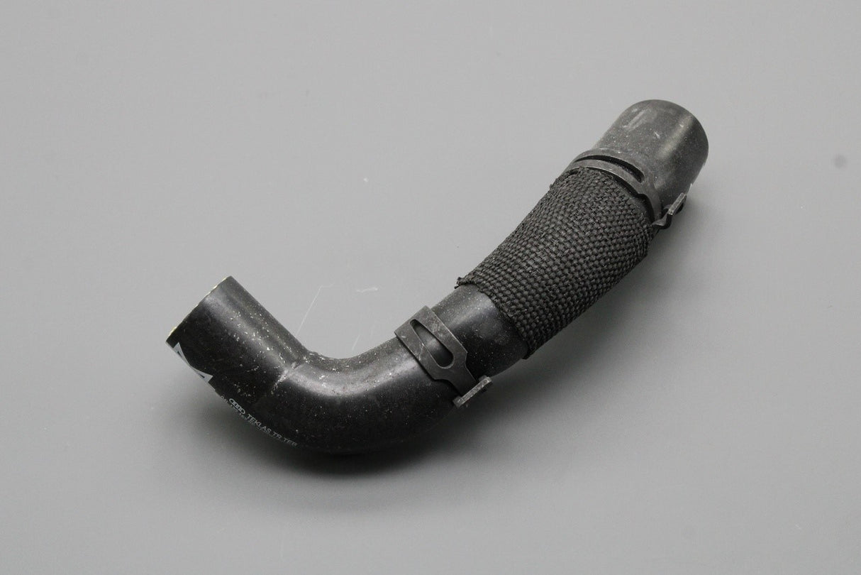 Audi A4 10-on A5 12-on A6 Q5 2.0 TDI EGR cooler coolant hose 04L122157BE
