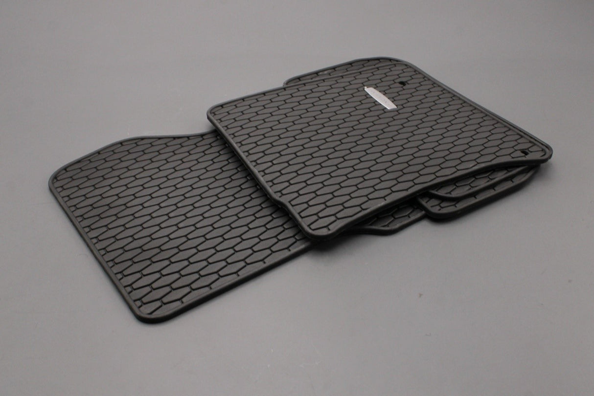 Jaguar XF 2016-on RHD rubber floor mat set (RWD) T2H7741