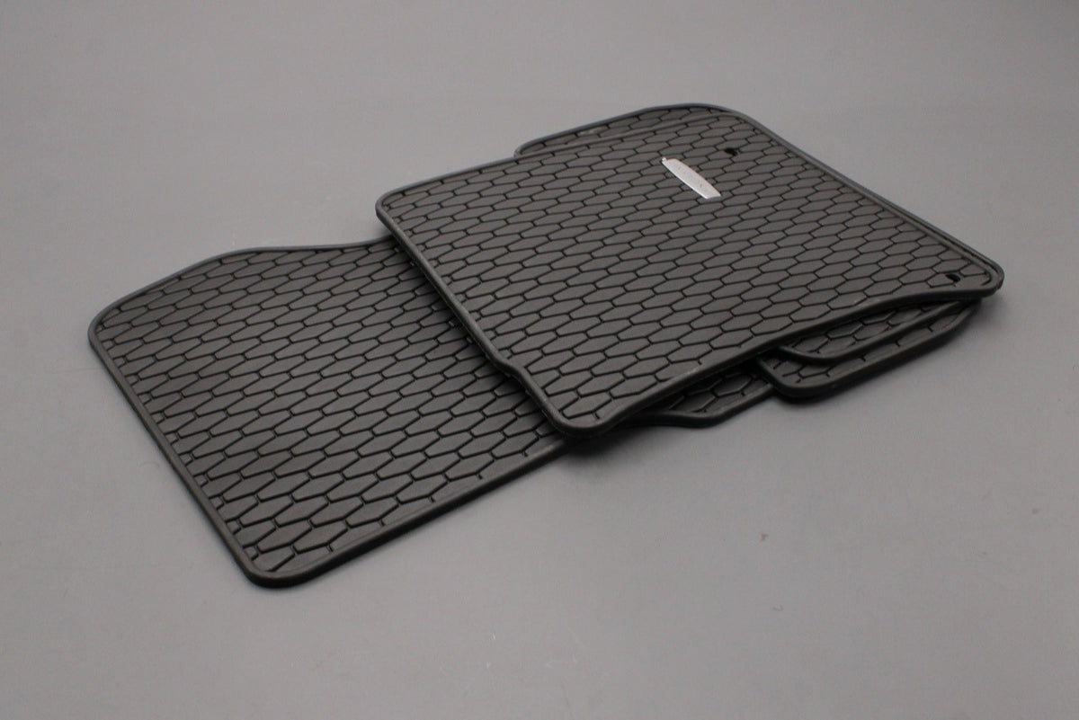 Jaguar XF 2016-on RHD rubber floor mat set (RWD) T2H7741, view 1