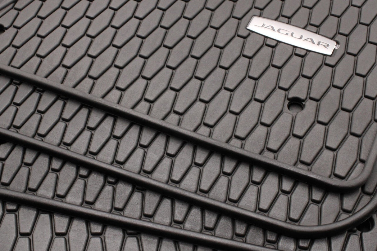 Jaguar XF 2016-on RHD rubber floor mat set (RWD) T2H7741