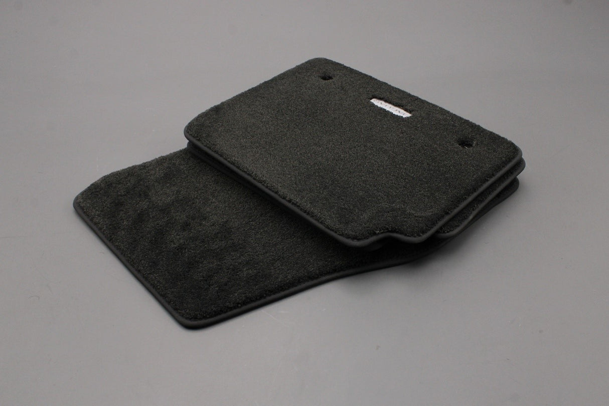 Jaguar E-Pace 2017-2021 RHD luxury carpet floor mats (6-speed manual) J9C6802PVJ