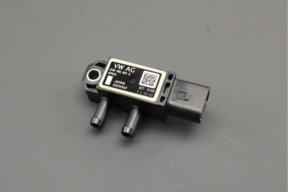 VW Tiguan Arteon Passat 2.0 BiTDI pressure difference sensor 03N906051C