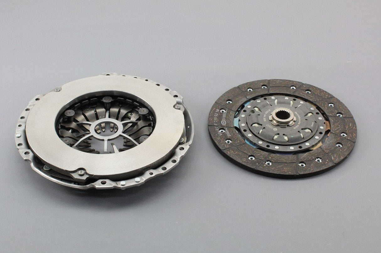 VW Golf Audi A3 Skoda Octavia SEAT Leon 2.0 TSI TFSI Clutch 06F141015C