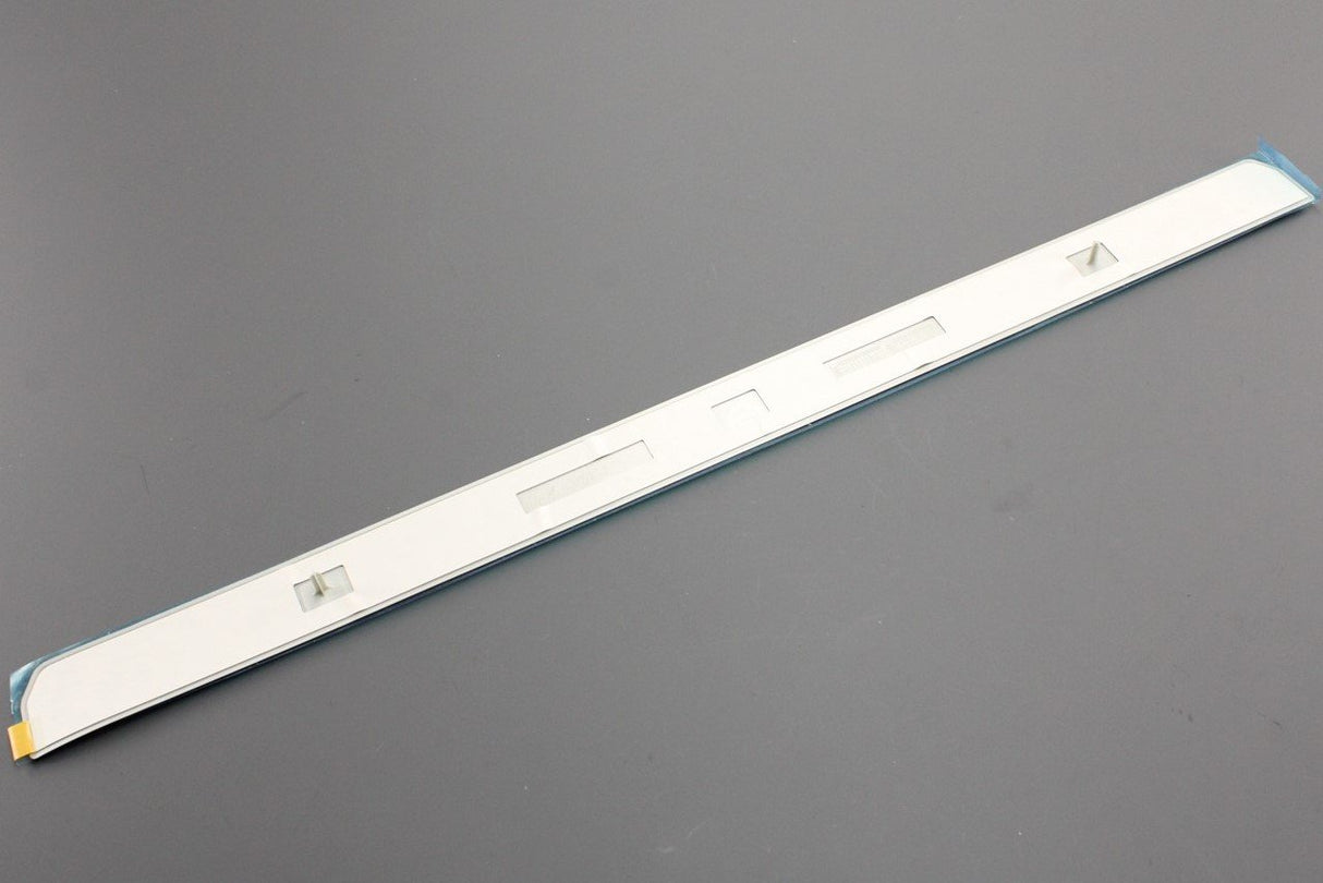 Mercedes-Benz CL door sill trim (right) A2166800435