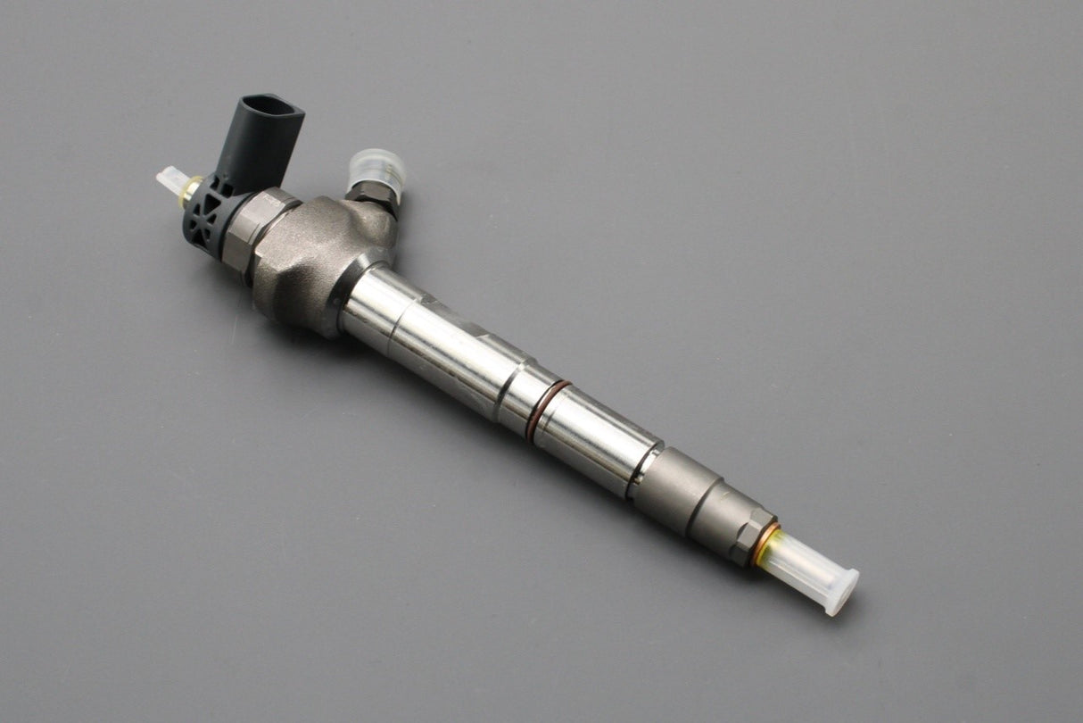 VW Golf MK7 Audi A3 Skoda Octavia SEAT 1.6 TDI fuel injector set (x4) 04L130277AD