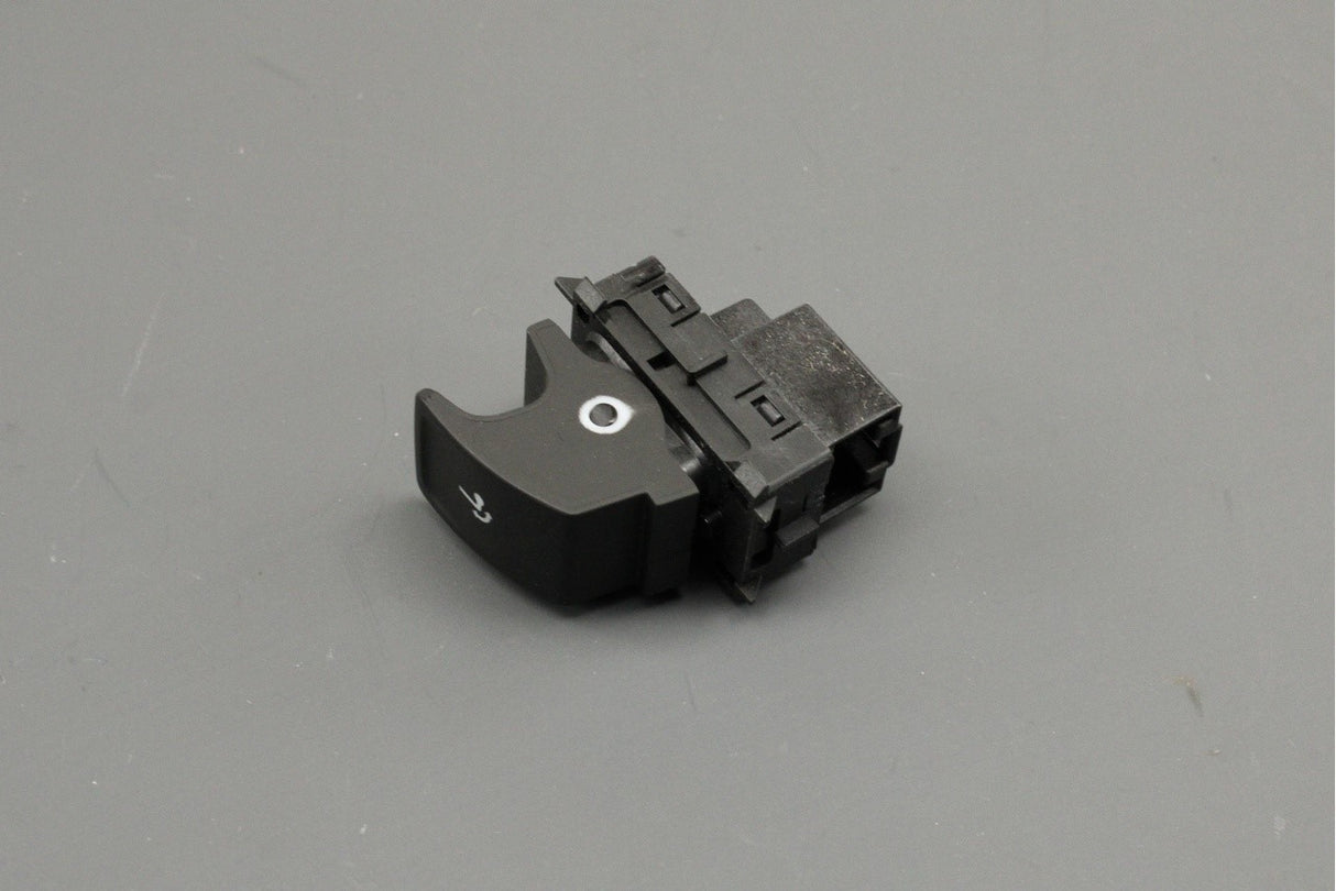 VW Passat B8 2015-2024 electric folding tow bar switch 3G0959511B WHS