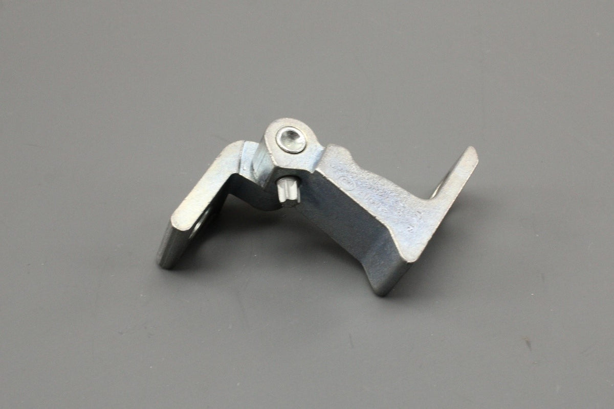 VW Crafter 17-on Audi A6 RS6 11-18 door hinge (right lower) 4G0831402A, view 1