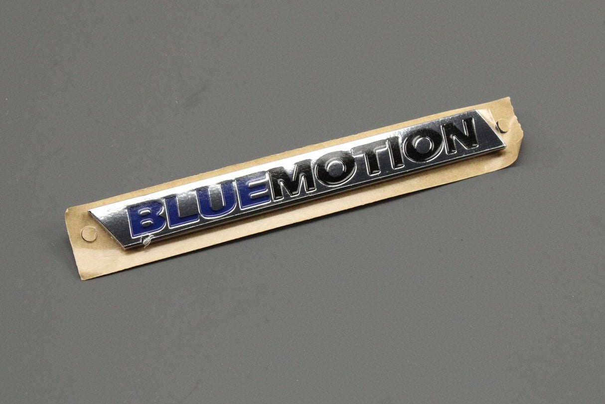 VW Golf MK7 2013-16 front grille Bluemotion badge 5G0853679H AFM