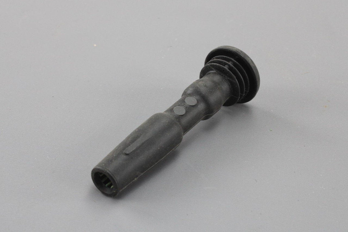 VW Audi Skoda SEAT 1.4 TSI TFSI spark plug connector (x1) 04E905199H