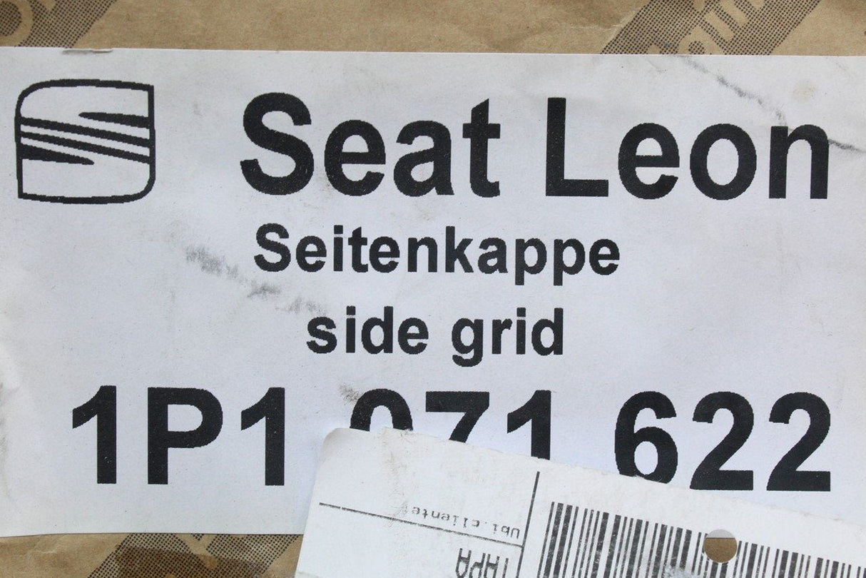 SEAT Leon K1 BTCC Left and right front bumper end grills 1P1071622