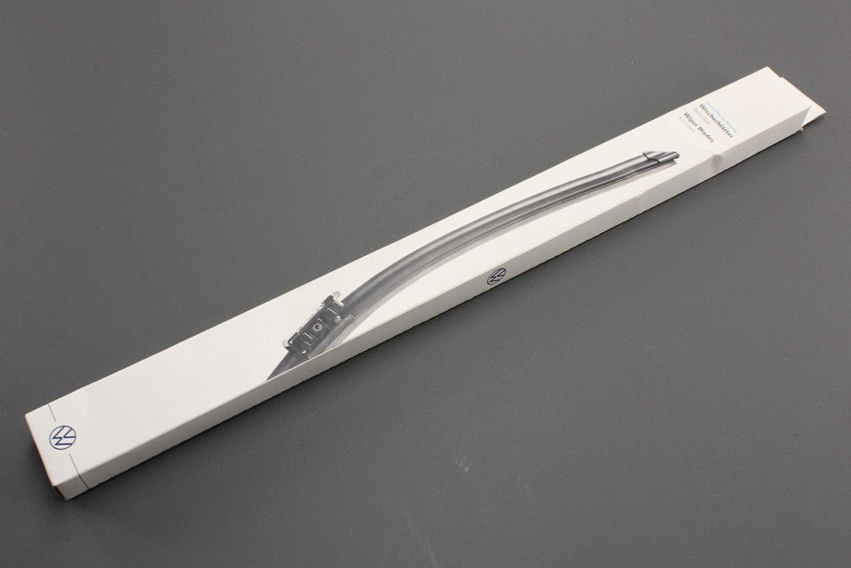 VW Touareg 2018-on RHD aerodynamic wiper blade set (front) 762998002A
