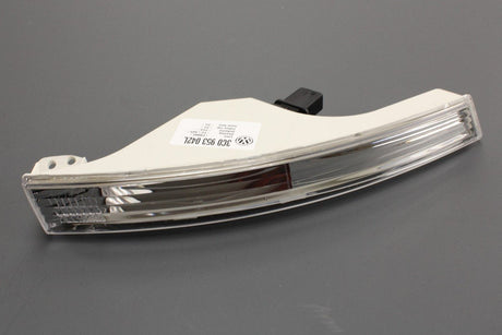 VW Passat B6 2006-11 turn signal indicator (right) 3C0953042L