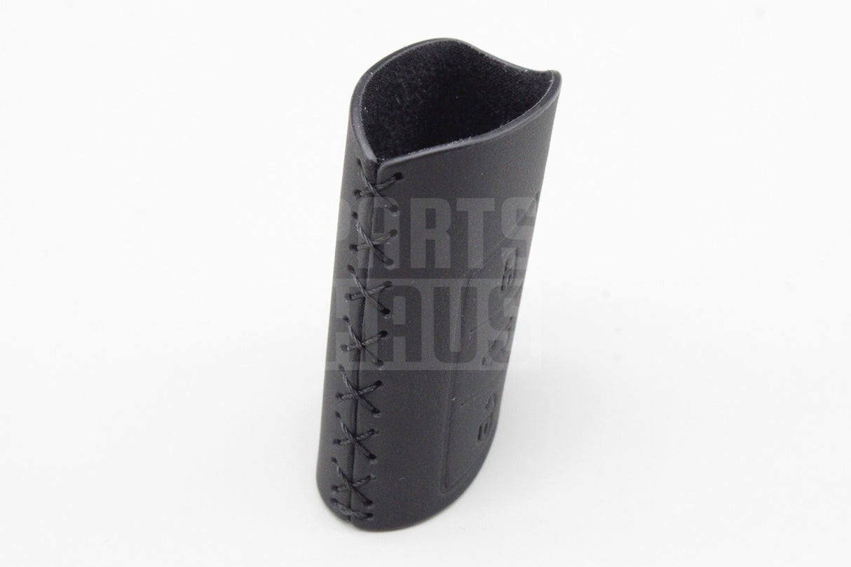 Skoda Kodiaq Superb 2015-2024 leatherette key cover (black) 3V0087012B