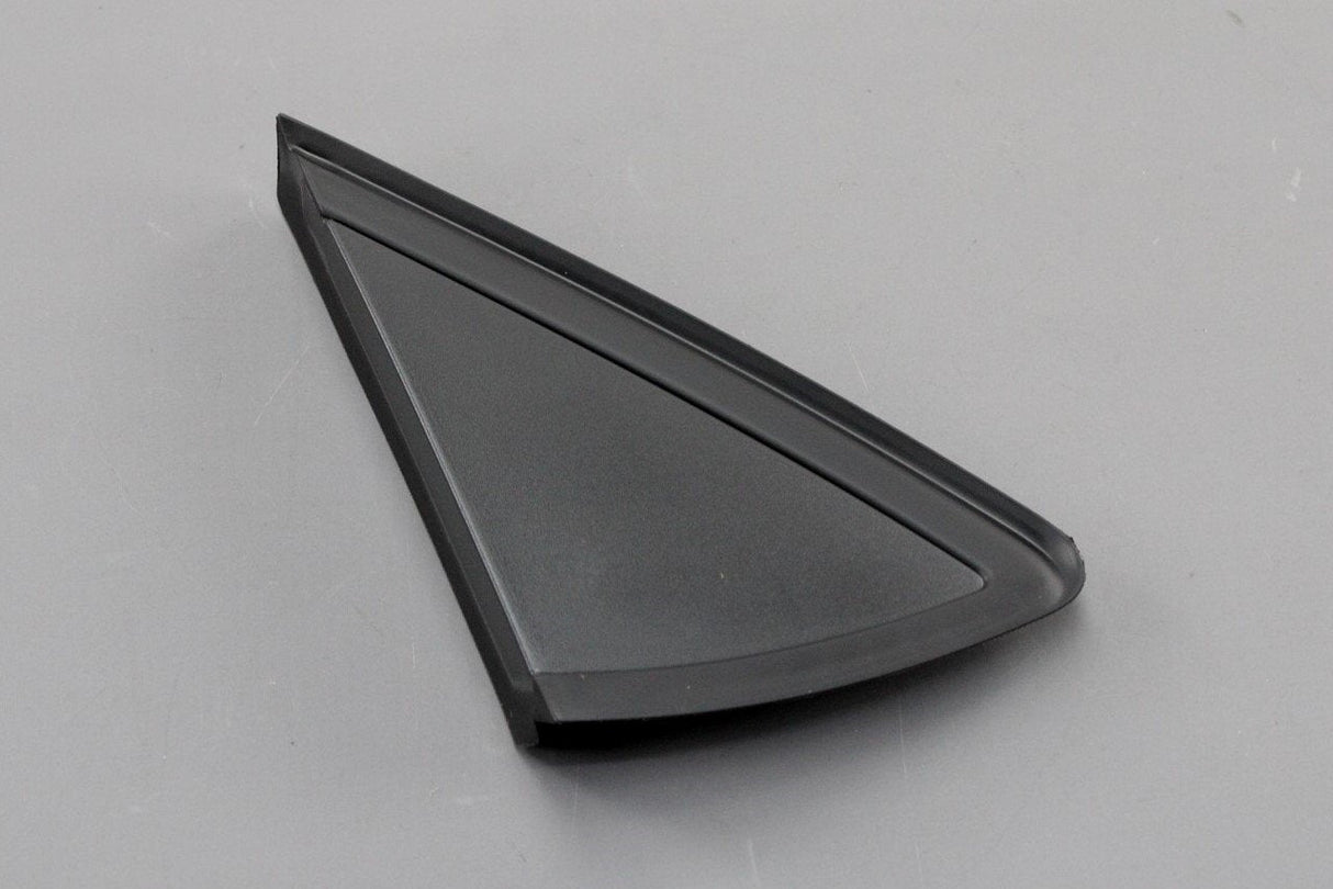 VW Polo 6R 6C exterior wing mirror corner trim (right) 6R0853274A 9B9