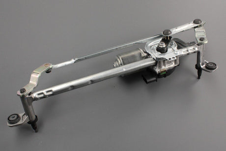 VW Golf MK8 2020-on RHD wiper motor with linkage (front) 5H2955023C