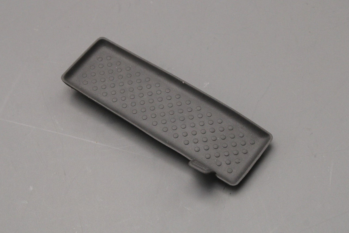 VW Arteon 17-on Passat B8 centre console storage insert 3G0863135 82V